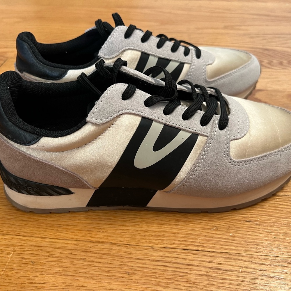 TRETORN Women's Loyola Lace Up Sneakers